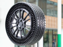 automobile-impression-3D-pneu